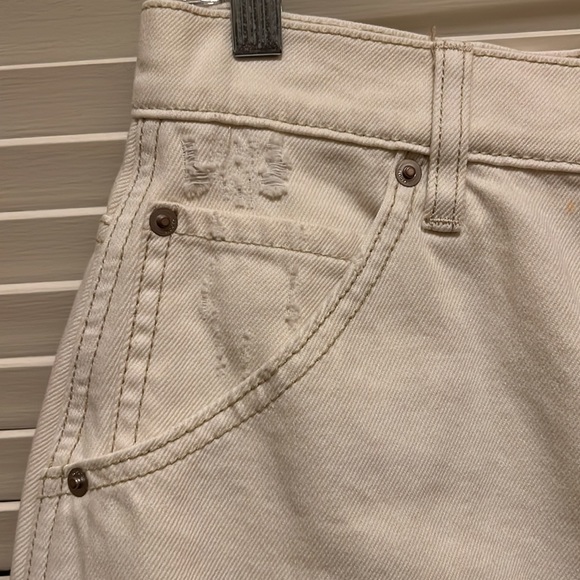 18. Free People Brea Cut off Skirt in Deco White - Picture 7 of 16